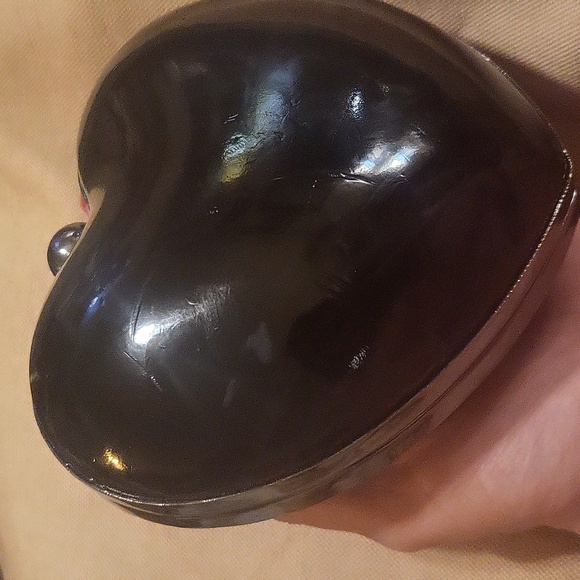 Iron First Hardshell Heart Clutch - Picture 4 of 5